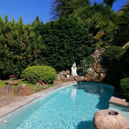 Penthouse In The With Private Pool And Garden